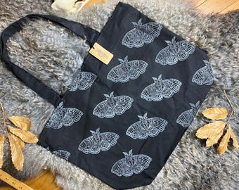 Handprinted Tote Bag with Zipper and Interior Zippered Pocket, approx. 20"x15"