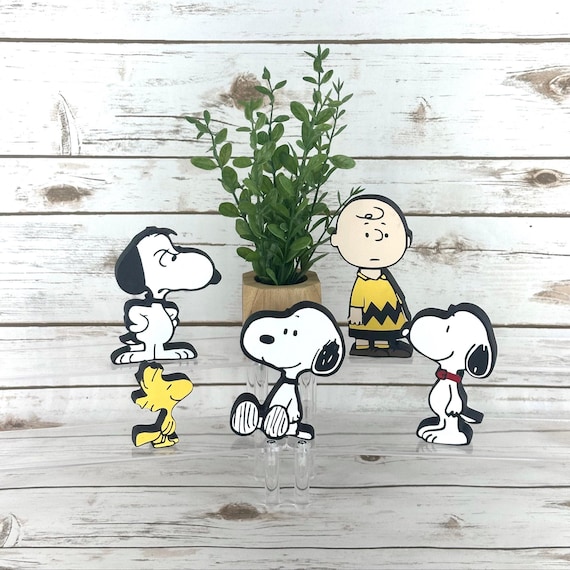 Peanuts Inspired Decor, Snoopy Decor, Charlie Brown Decor, Snoopy