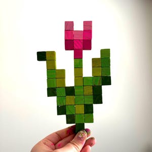 Pixel Tulip