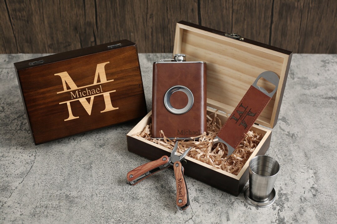 Groomsmen Gifts, Groomsmen Gift Set, Personalized Wooden Multi Tool, Leather Flask in Groomsman
