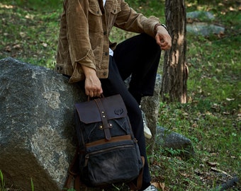 Handmade Waxed Canvas Backpack, Waterproof Camping bag, Personalized Backpack for School, Retro Leather Hiking bag, 15.6'' Laptop Bag