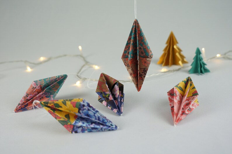 Paper Christmas baubles, colourful origami baubles, eco friendly tree ornaments, sustainable christmas gift, paper christmas decorations image 4