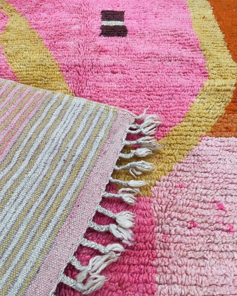 tapis orange berbère amazigh vibrant tapis en laine boujaad marocain fait à la main avec un design berbère authentique. image 6