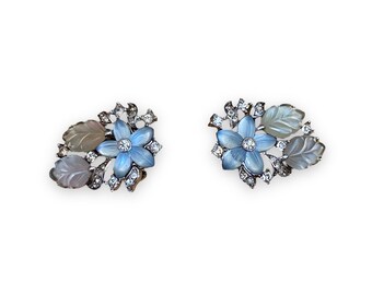 VINTAGE 1960's VOGUE Blue Glass & Rhinestone Floral EARRINGS Bridal Clip