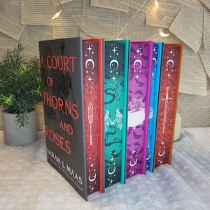 ACOTAR Hardcover Set (A Court of Thorns and Roses)
