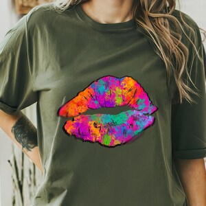 Neon Crazy Lip Shirt, Glow Party T-shirt, Neon Color Party Shirt, Cute Gift For Girlfriend, Neon Light Effect shirt