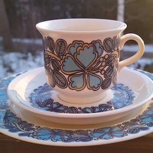 Arabia Hippie coffee cup,saucer and side plate Esteri Tomula  Arabia Finland