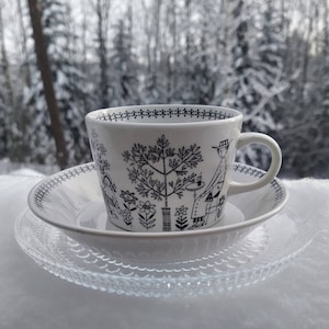 Arabia Emilia Theekop en schotel Raija Uosikkinen Arabia Finland