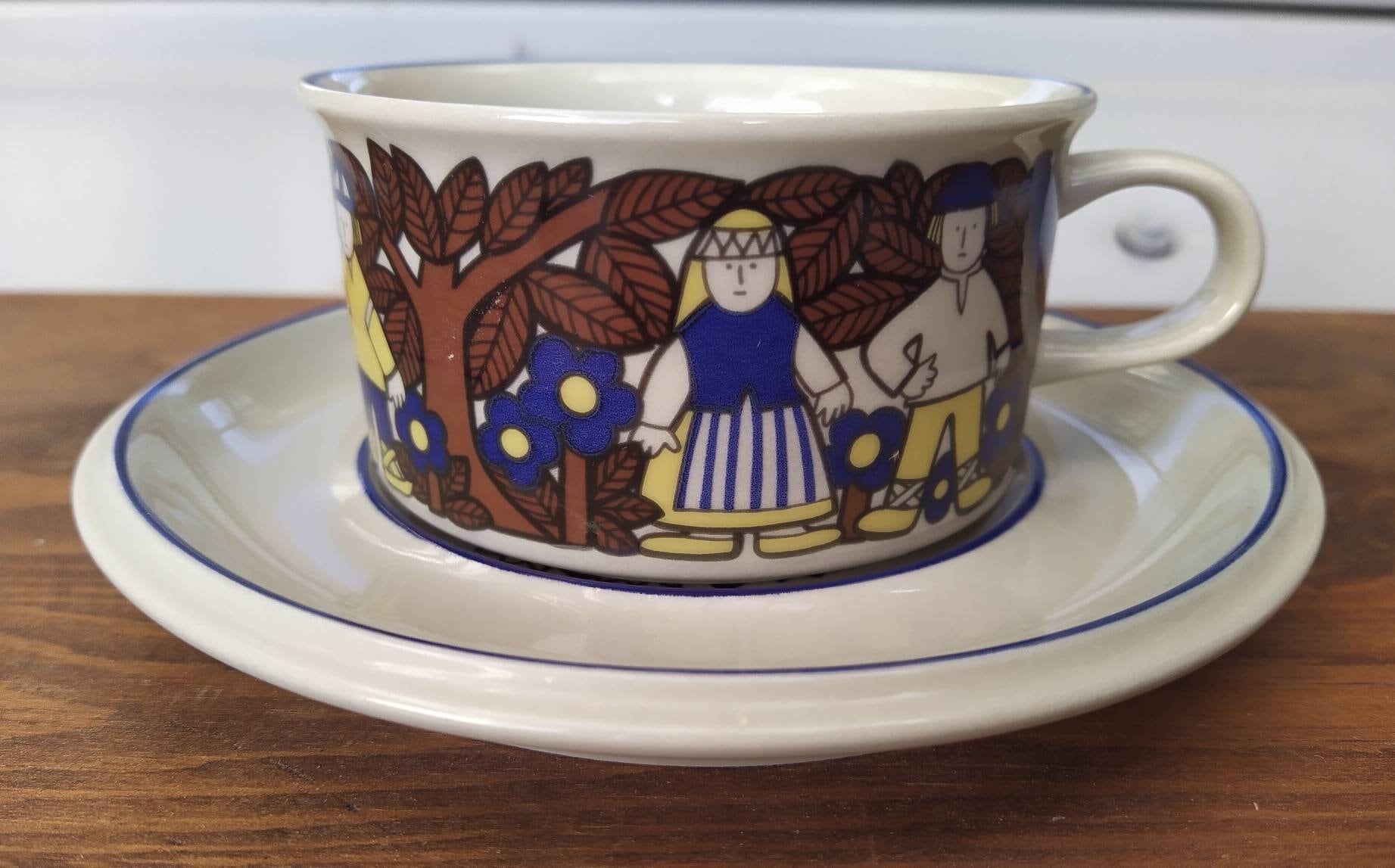 Arabia Kalevala Tea Cup Nearly Mint/condition Raija