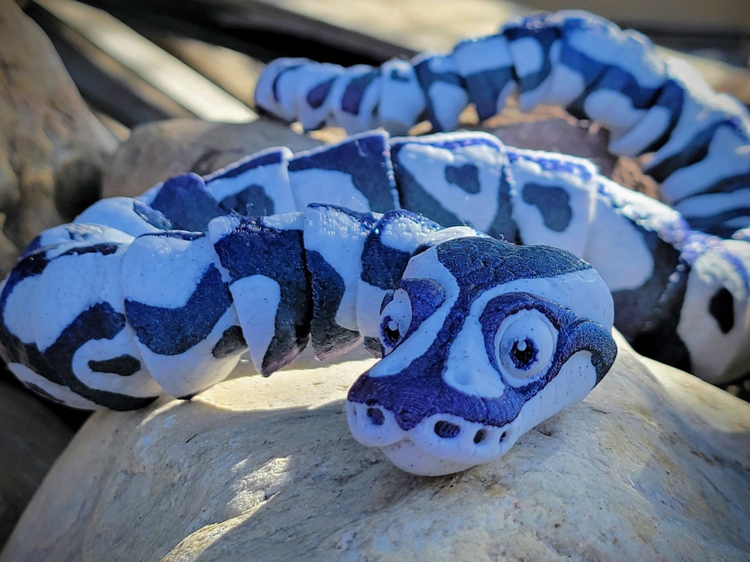 Ball Python Fidget Toy in Multicolor, Articulated Snake, ADHD Fidget ...