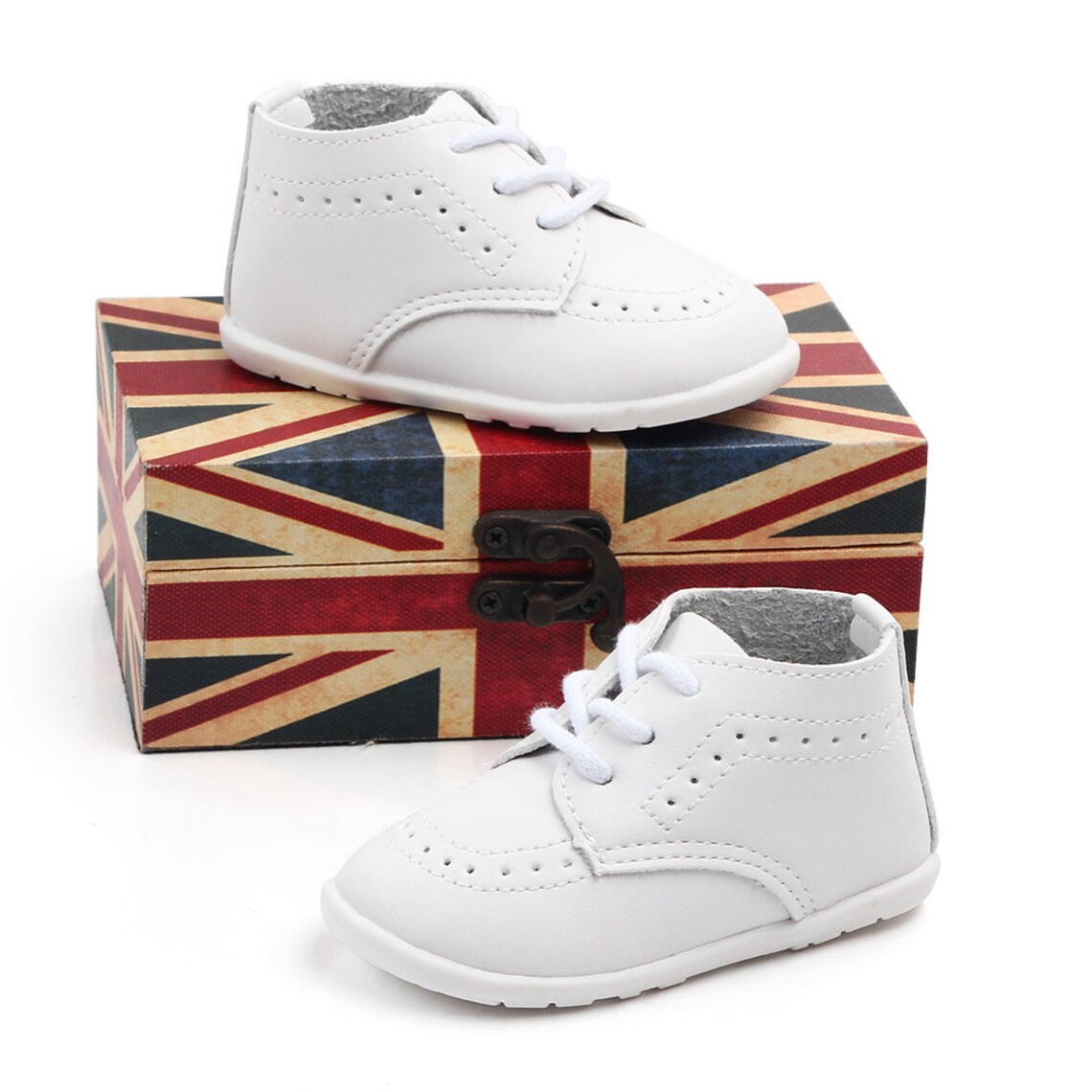 white hard bottom baby shoes