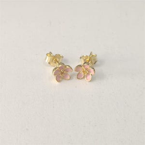 pandora gold forever stud earrings