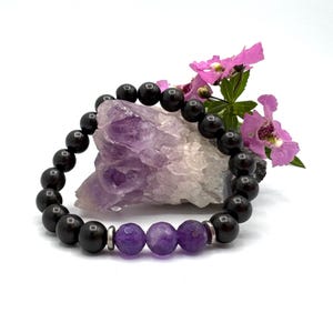 Shungite and Amethyst Bracelet EMF Protector for Empath Protection Healing Crystals to Balance Energy Relieve Stress and Anxiety