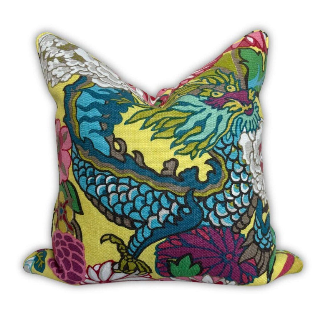 SMALL SQUARE CUSHION DRAGON MOTHER