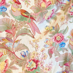 Cockatoo and Palm By Lee Jofa 100% Linen. Suitable for upholstery, cushions and drapery. 134cm Wide.