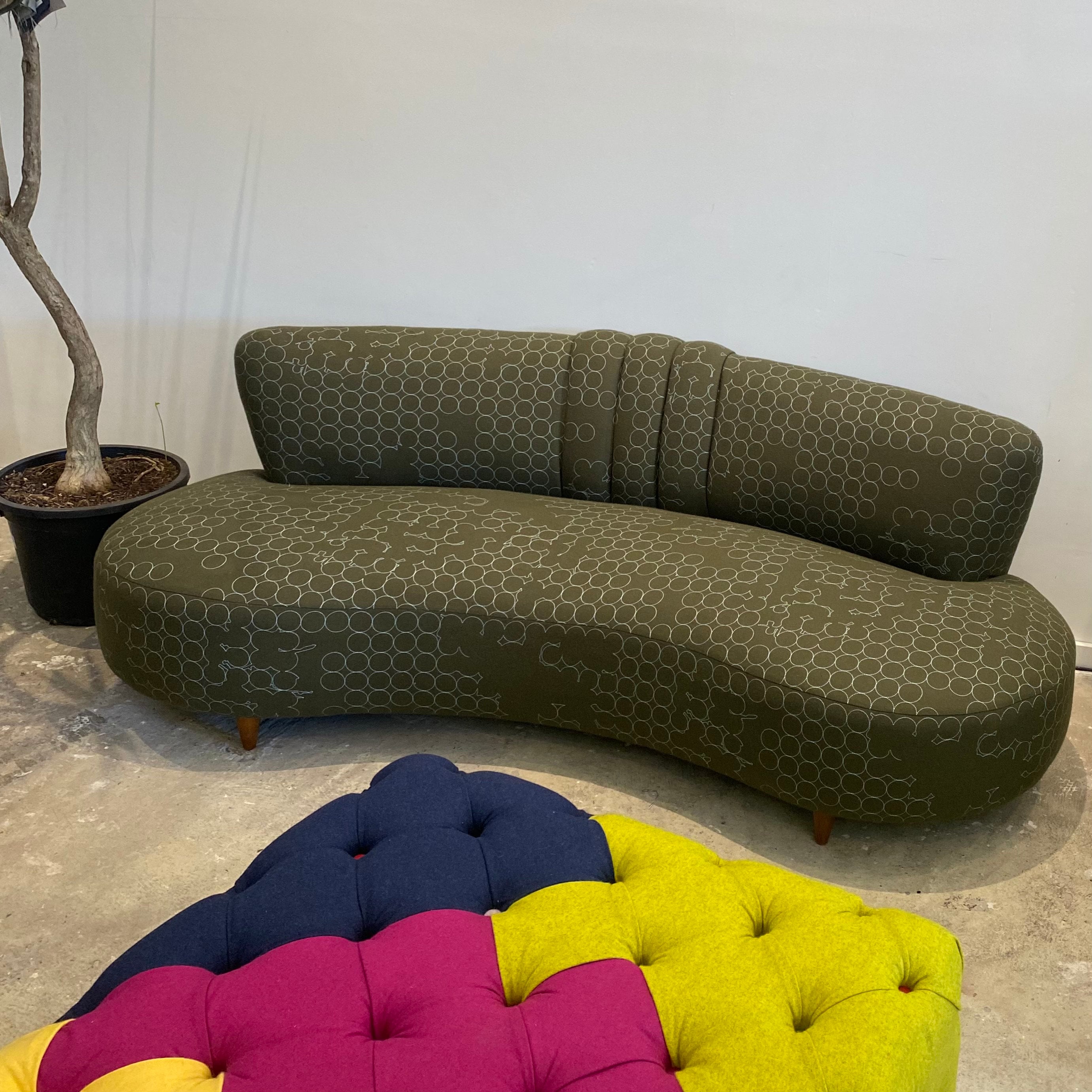 Kidney bean couch new arrivals