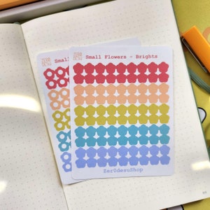 Small Flower Stickers (0.9 cm) | Matte Deco + Journal + Planner Stickers