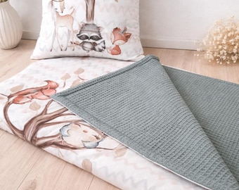 Babydeken met bosdierenmotief / bosdieren / winterdeken / minky babydeken / speelmat / babycadeau / doop / handgemaakt / baby