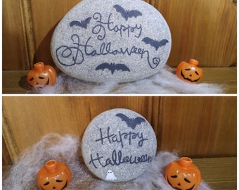 Painted Halloween Stones, Halloween Stones, Halloween Painted Rocks, Happy Halloween Stones, Painted Stones, Halloween