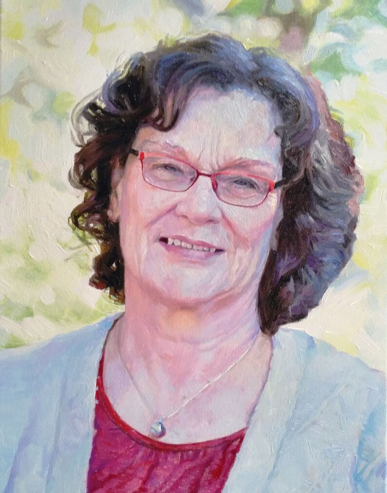 Custom memorial oil portrait on canvas, Commission oil painting from photo, Custom art, loss of mother, loss of grandma, memorial gift image 4