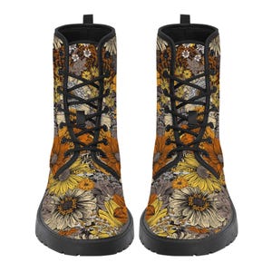 Combat boots