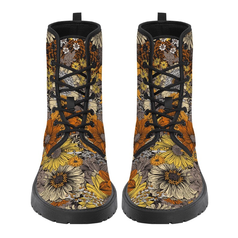 Combat boots