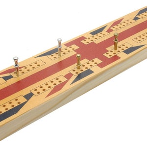 Tabuleiro de cribbage de madeira Union Jack da Brimtoy