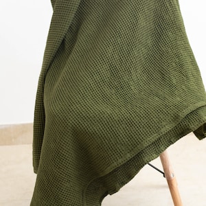 Deep Green Waffle Throw | Linen Waffle Blanket | Deep Green Waffle Weave Blanket - 50x60 inch , 50x72 inches