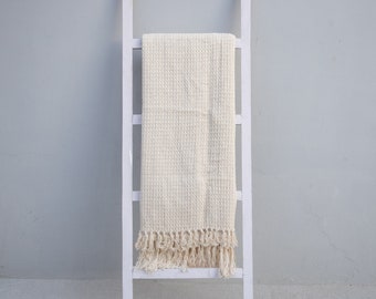 Natural Cotton Hand Woven Waffle Throw Blanket - Waffle Picnic Blanket With Fringes - AC Blanket