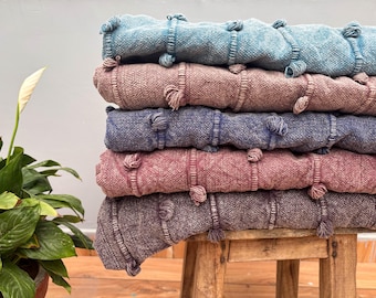 Stone Washed Handloom Cotton Throw Blanket - Chunky Loops Woven Design, 52x72 Inch