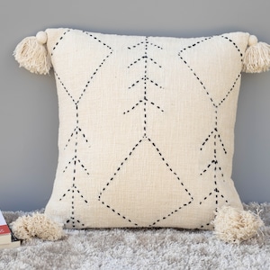 Hand Embroidered Throw Pillow Cover: White Cotton Kantha Cushion with Tassels