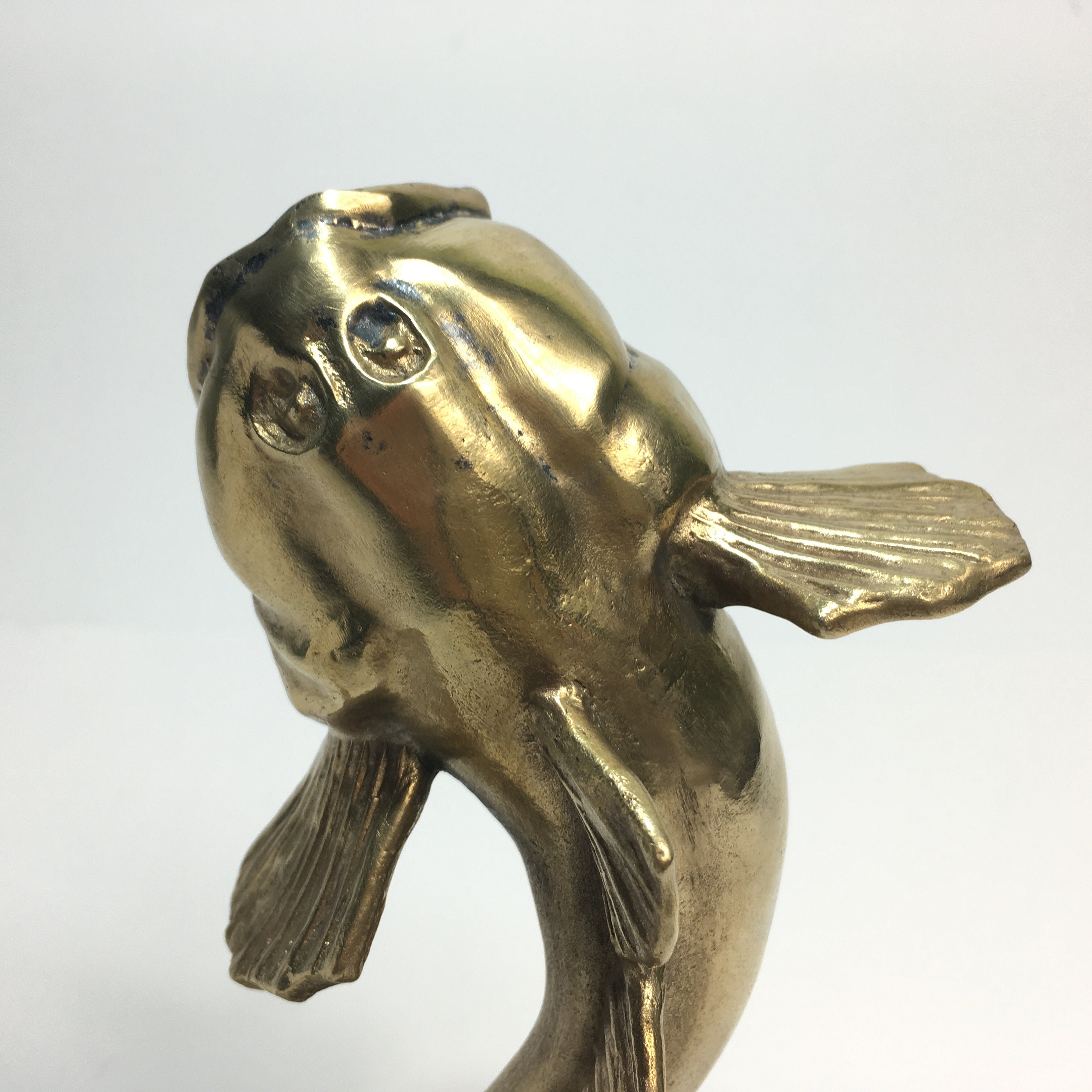 Goldfish Vintage Bronze Statuette estatuilla de bronce con Etsy