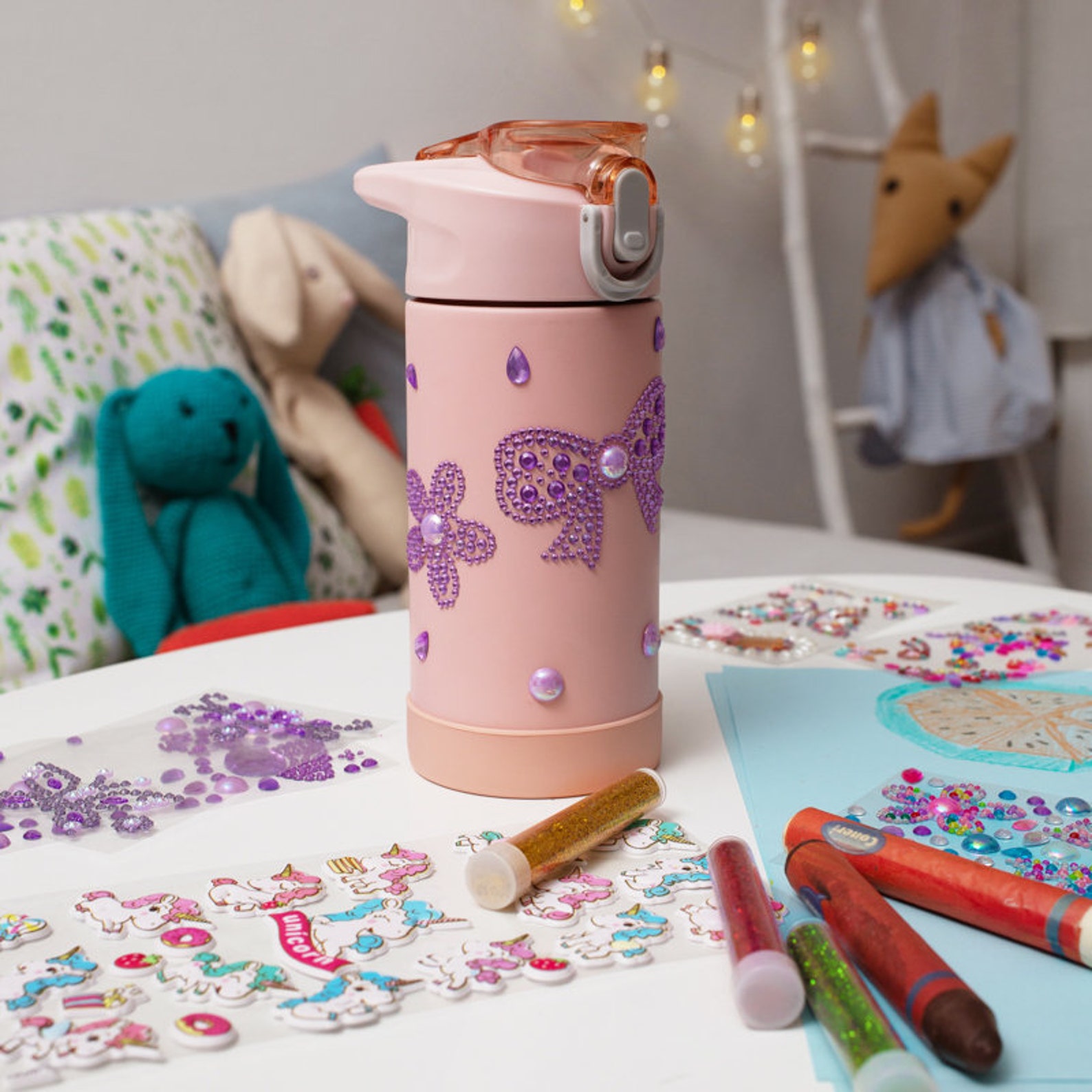 Decorate and Personalize Your Own Water Bottles with Etsy