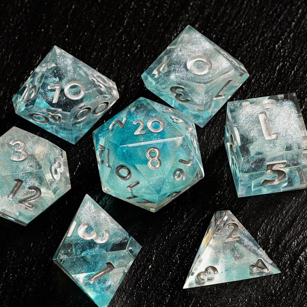 Dice, DND dice, Dungeons and Dragons Dice Set, D&D Dice Set, D20, DND, Dice box, Sharp edge dice, Epoxy Dice