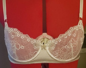 Soutien-gorge en dentelle blanche/ soutien-gorge balconnet/ soutien-gorge corbeille/ lingerie en satin blanc et dentelle