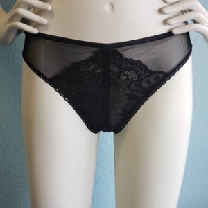 Black Pantie/ Black Lace underwear / comfortable panties. Pretty lingerie.