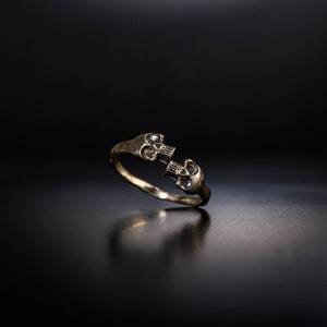 Tiny Skulls Women Ring - 925 sterling silver skulls - presents for girlfriend - gothic jewelry, ring gift for her - great birthday present