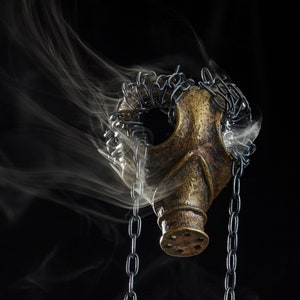 Gas mask Pendant - Oxidized Metal War zone jewelry- cool biohazard jewelry - 925 Silver necklace - cyberpunk jewelry - Doctor who mask