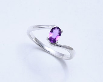 Purple Amethyst Ring / Handmade 925  Sterling Silver Amethyst Jewelry / Simple Amethyst Ring / Stacking Ring / Gift Ring