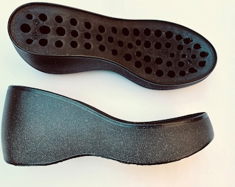 The sole for shoes is a platform.