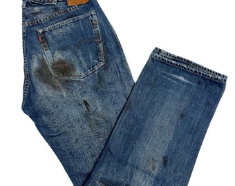 Vintage Denim: What's Selling and What to Look For