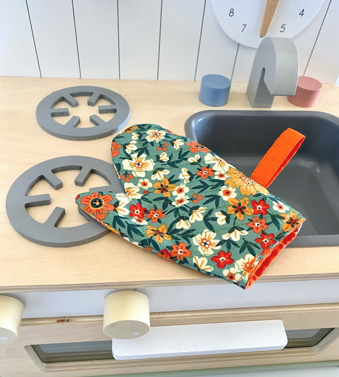 Kids Oven Mitt PDF Sewing Pattern, Montessori Pretend Play for Children