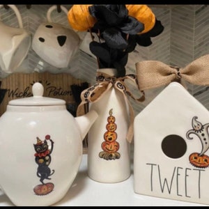 Johanna Parker Halloween Tall Decals