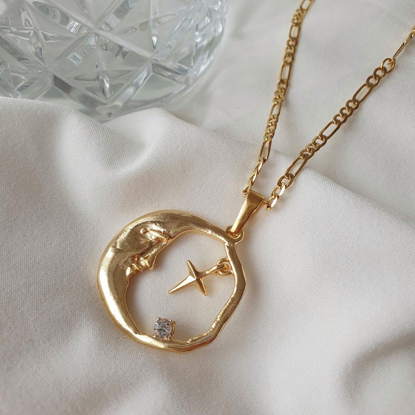 Nouvelle lune et étoile du Nord céleste visage lunaire ciel délicat pendentif à breloques en plaqué or 18 carats collier minimaliste : bijoux, cadeau pour elle et cadeau d'anniversaire