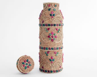 Botella de altar: recipiente ritual budista con filigrana (23 cm)