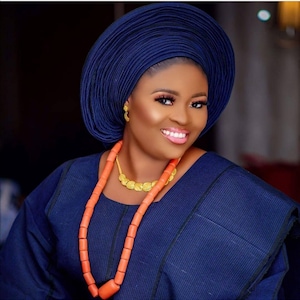 African (Nigerian) Ladies Complete Set of Etu Aso oke. Iro and buba complete set. Perfect For a Bride/Photoshoot. UK 10 - 18