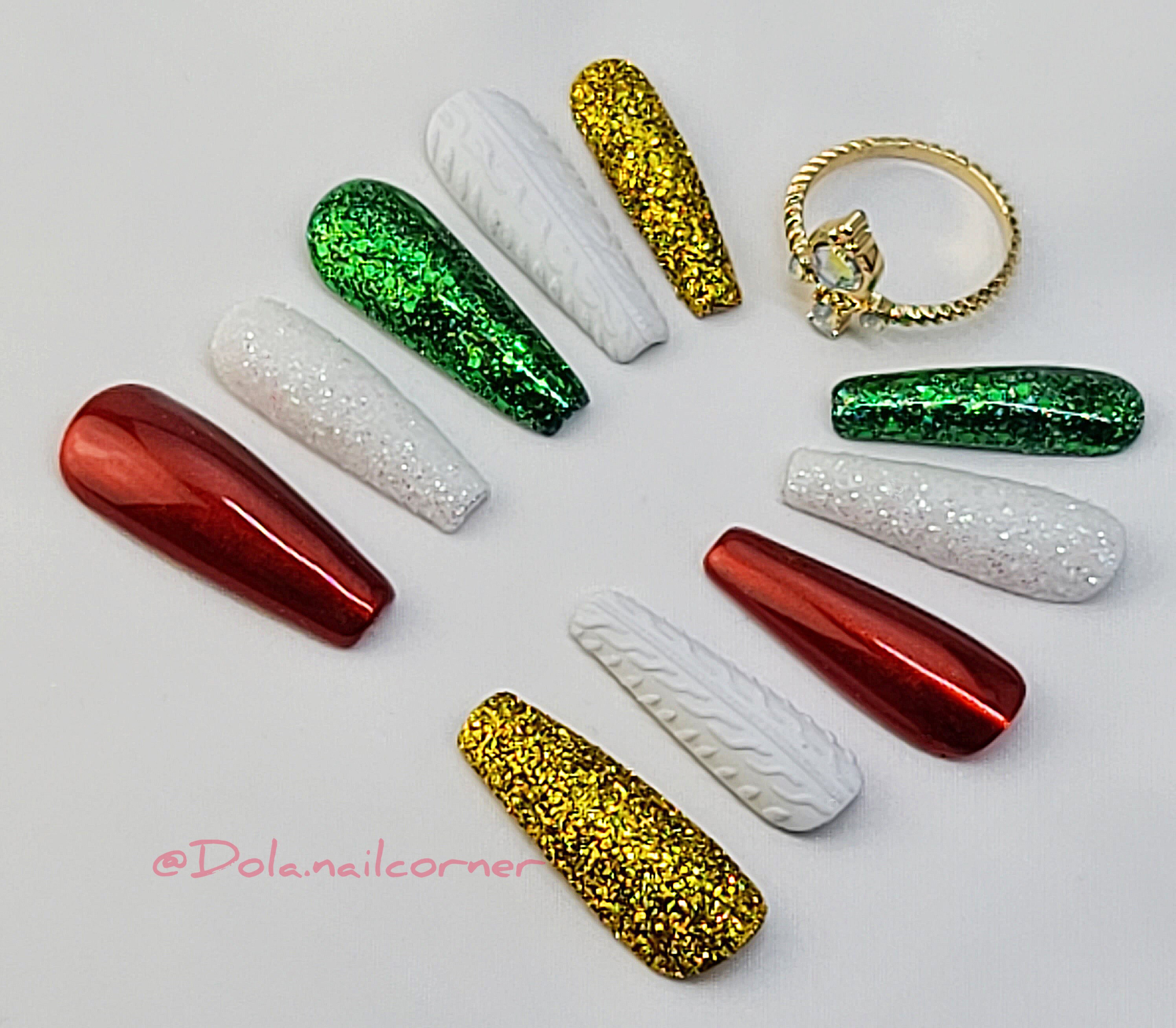Press On Christmas Nails 