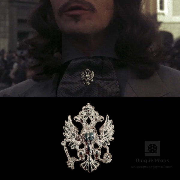 Screen Reproduction of Pure silver Bram Stoker's Dracula costume brooch movie prop replica.