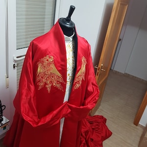 Screen Reproduction of Bram Stoker&#39;s Old Dracula silk complete costume.