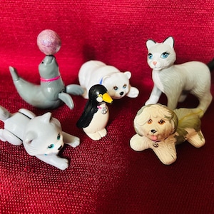 Vintage Original Littlest Pet Shop Toy Lot LPS